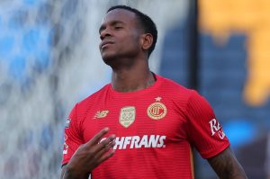 Helinho puede salir de Toluca