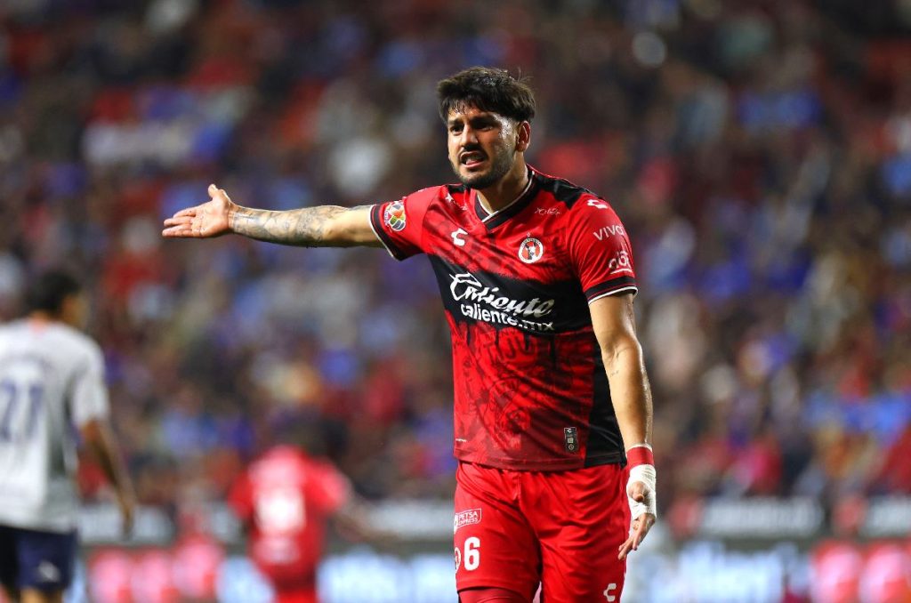 Alejandro Gómez, en la mira de Chivas de Guadalajara