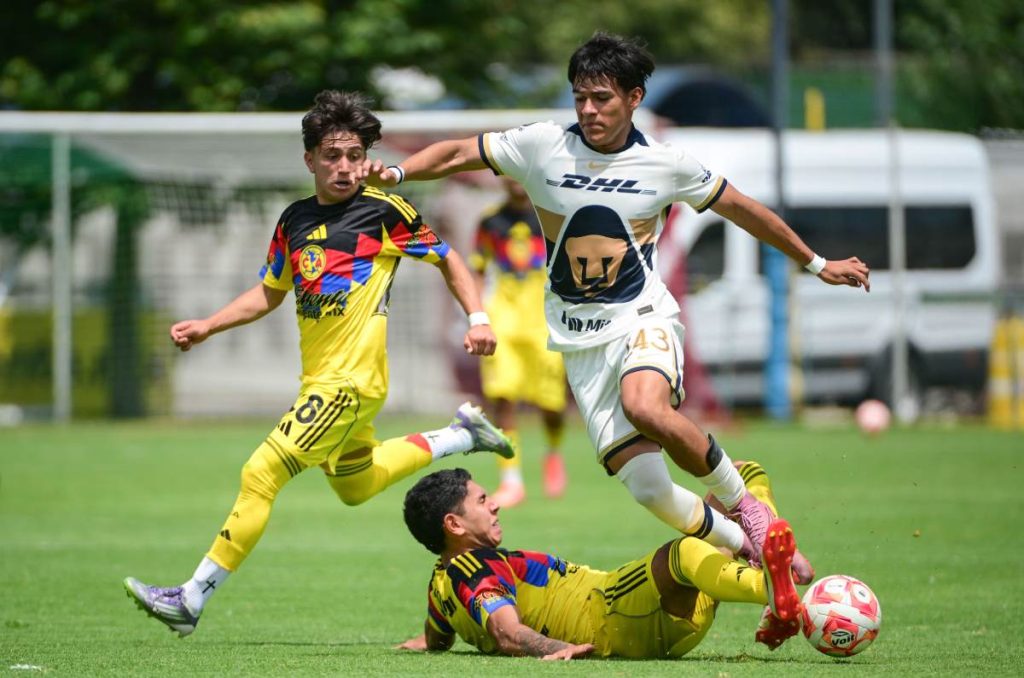 José Humberto López, canterano de los Pumas de la UNAM