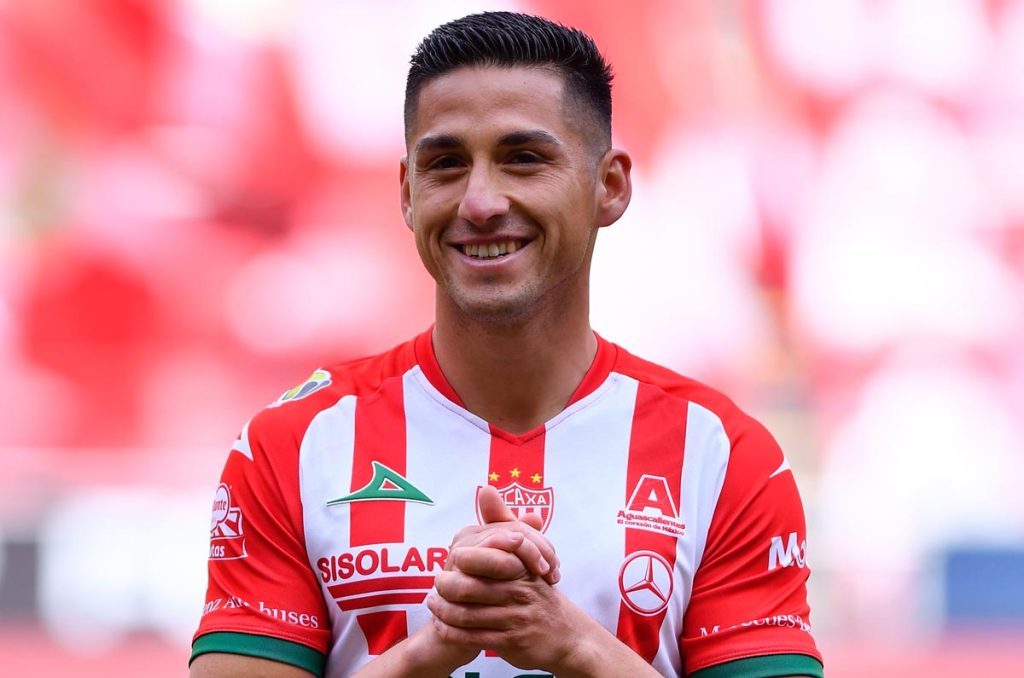 Juan Delgado en su paso con los Rayos del Necaxa