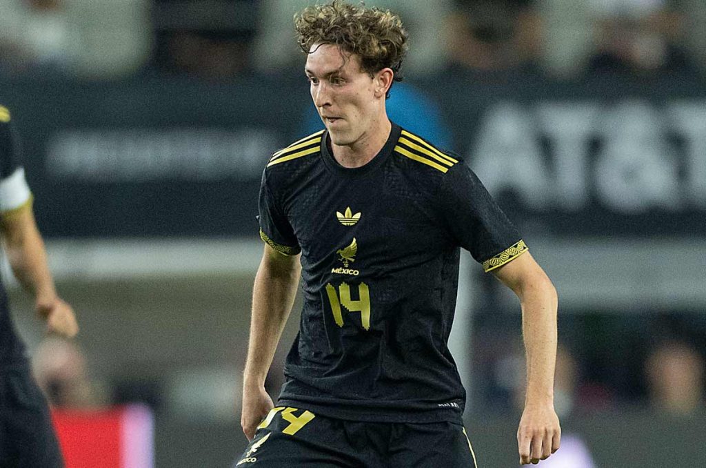 Marcel Ruiz podría perder su lugar en el Tricolor por Álvaro Fidalgo