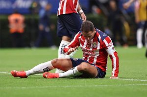 Nadie quiere a Chicharito y le cierran la puerta