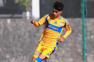 Quién es Isaías Betsan Galván, delantero que pide oportunidad en Tigres