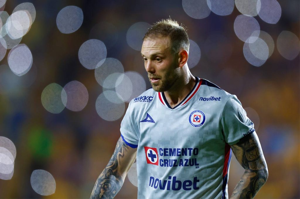 Ya es complicado que Rodolfo Rotondi salga de Cruz Azul