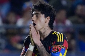 Sacar a Kevin Álvarez de América, misión imposible
