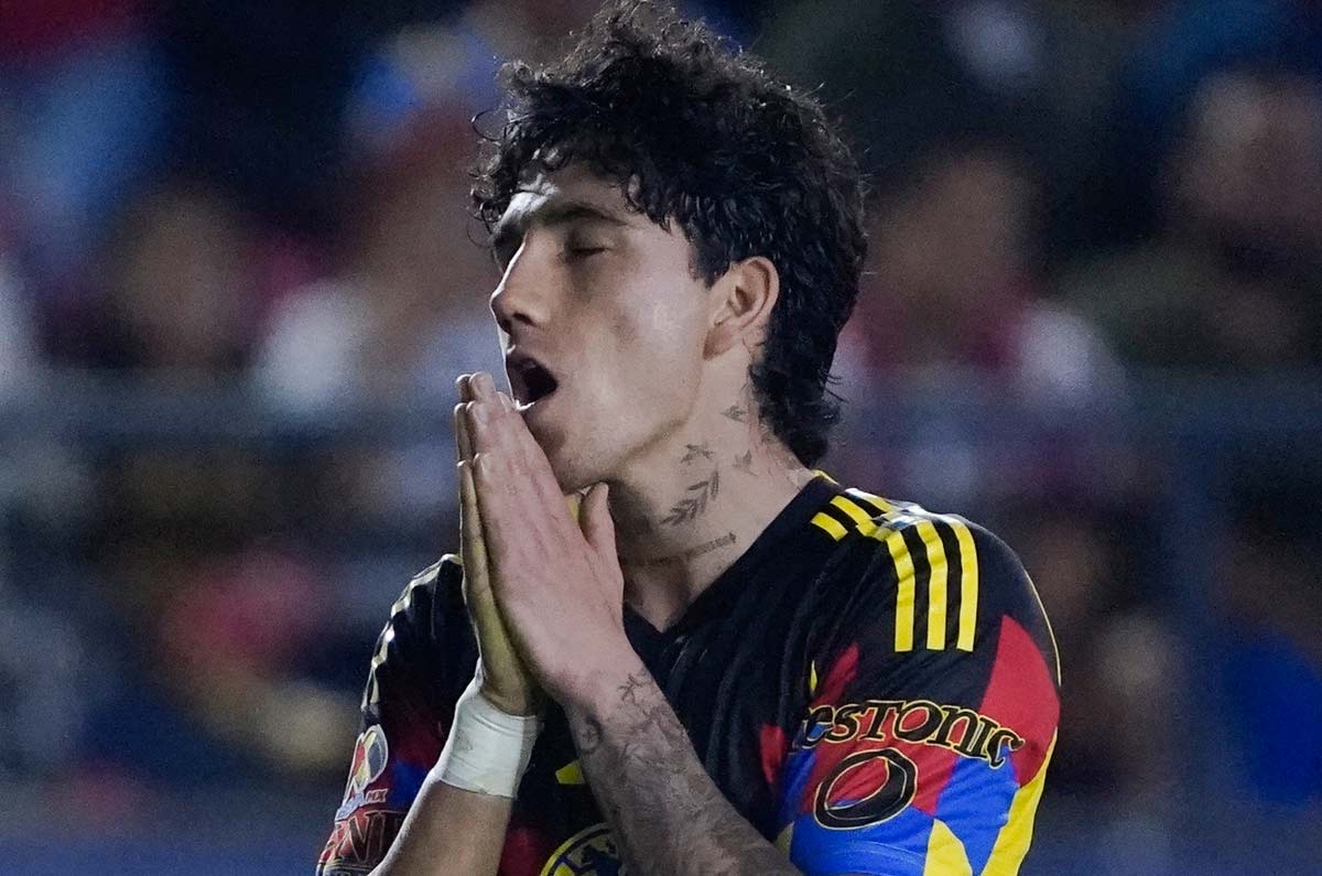 Sacar a Kevin Álvarez de América, misión imposible