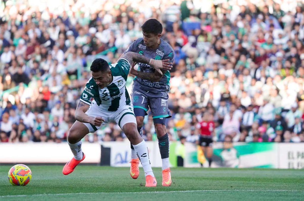 Santos Laguna vs León juegan por la Jornada 13 del torneo Apertura 2023 dentro de la Liga MX