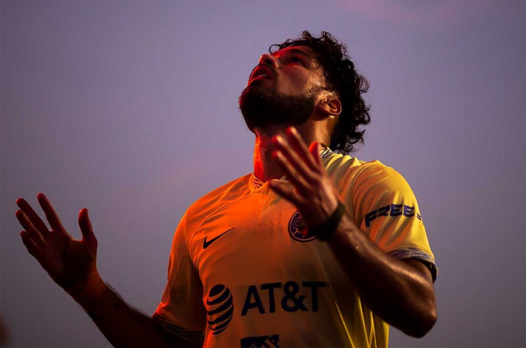 Bruno Valdez gano una Liga MX , una Copa MX y un Campeones Cup con América