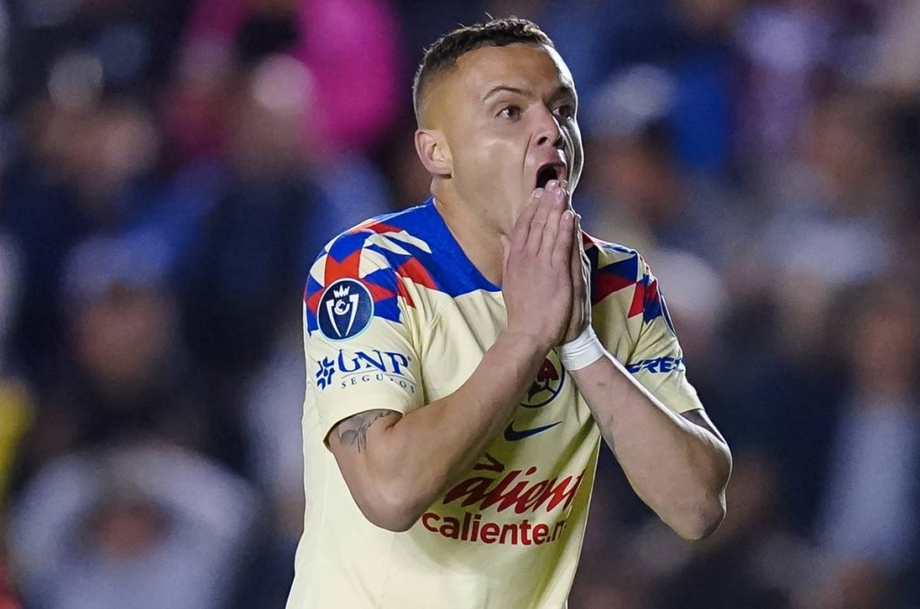 Jonathan Cabecita Rodríguez no volverá al América