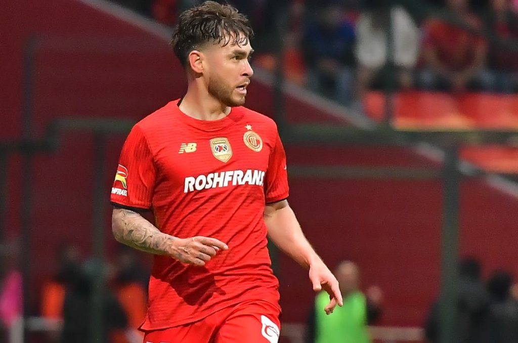 Canelo Angulo se ofreció a Chivas