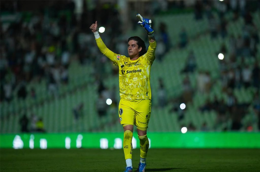 Carlos Acevedo es la mejor carta para vender en Santos Laguna