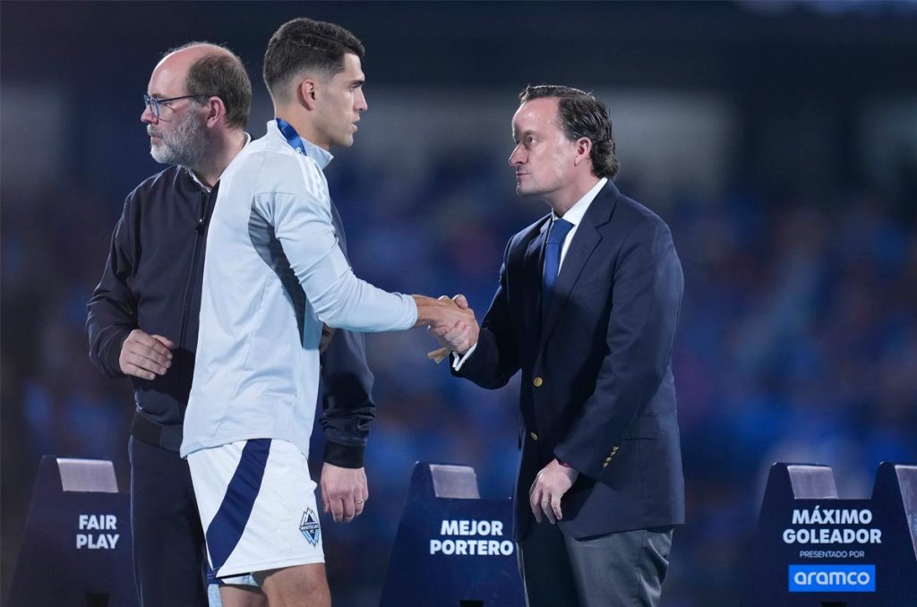 Daniel Ríos debe reportar con Chivas donde no tiene cabida