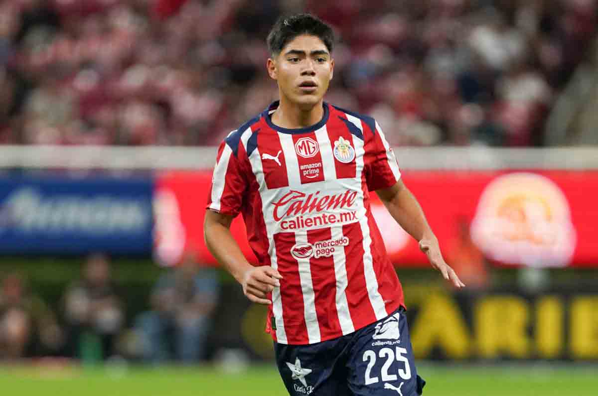 Después de su gol y polémica, Samir Inda fue borrado de Chivas