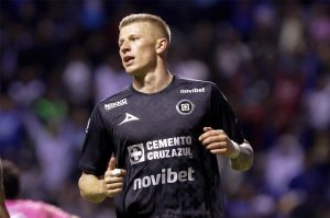 Fabrizio Romano confirma noticia de Mateusz Bogusz y Cruz Azul