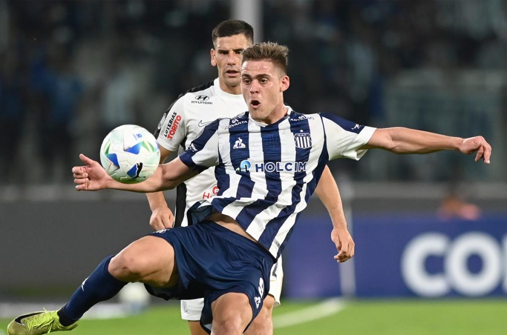 Federico Girotti, delantero en la mira de Pumas y Atlas para el Clausura 2026