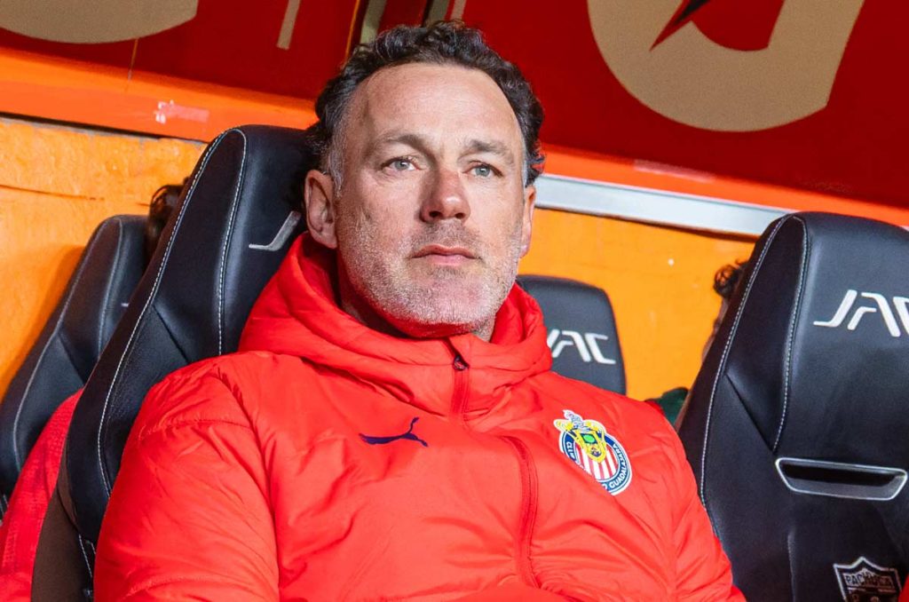 Gabriel Milito tiene en claro las posiciones que quiere reforzar en Chivas