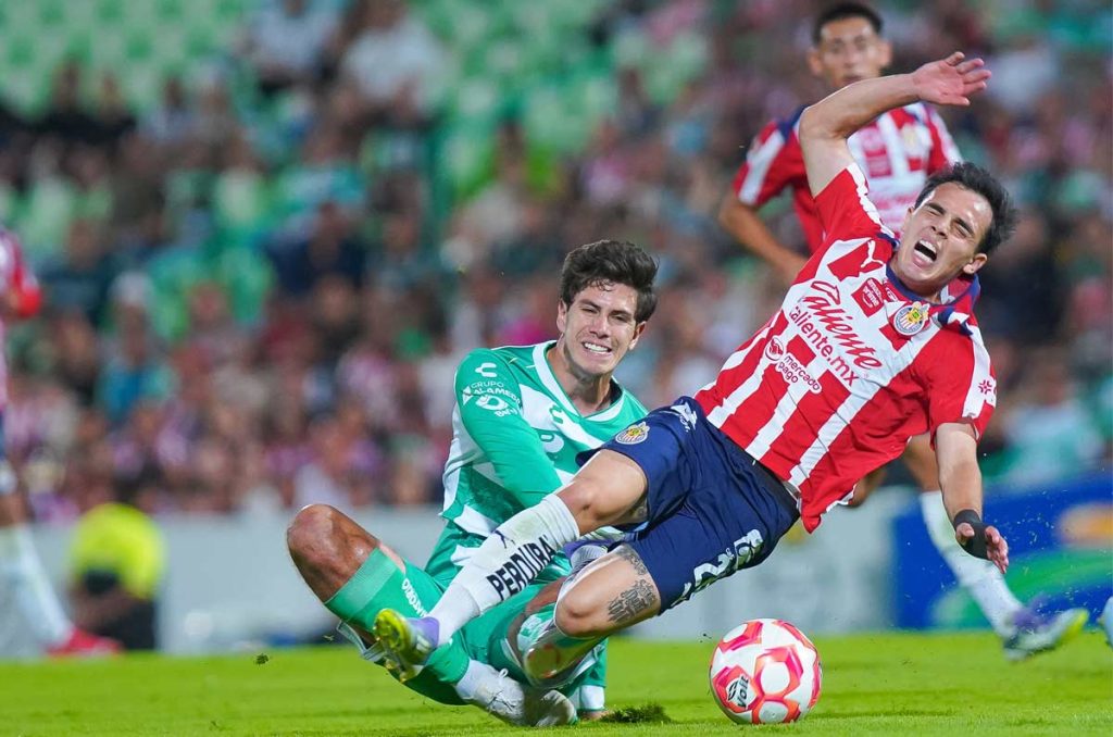 Hugo Camberos ha perdido ritmo con Chivas de Guadalajara