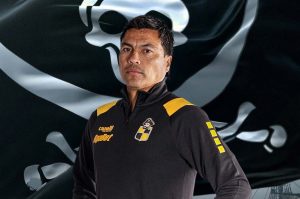 Quién es Esteban González, nuevo DT de Querétaro