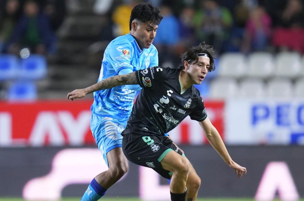 Santos Laguna vs Pachuca juegan la Jornada 17 del torneo Apertura 2025 dentro de la Liga MX
