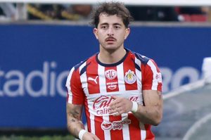 Alan Mozo se resiste a dejar Chivas