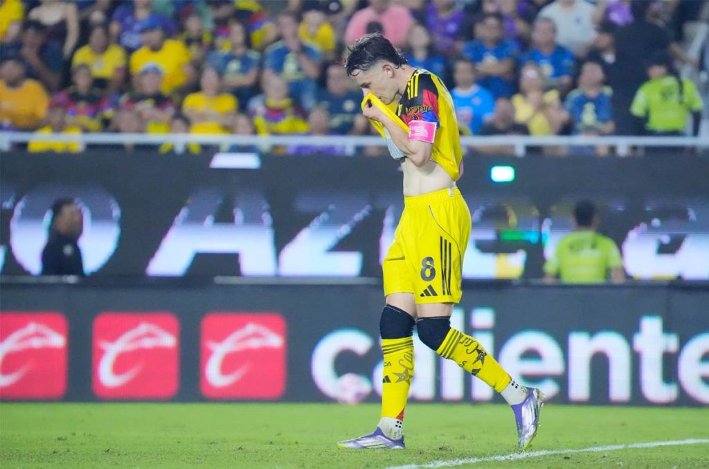 Álvaro Fidalgo quiere ir a Europa y habría pedido su salida del América