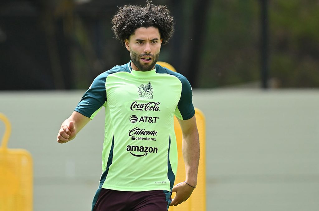 Chino Huerta vuelve a ser tentado por la Liga MX