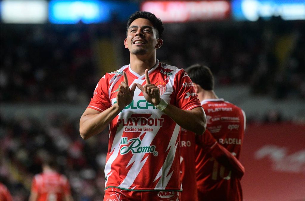 Ricardo Monreal está en la mira de Cruz Azul