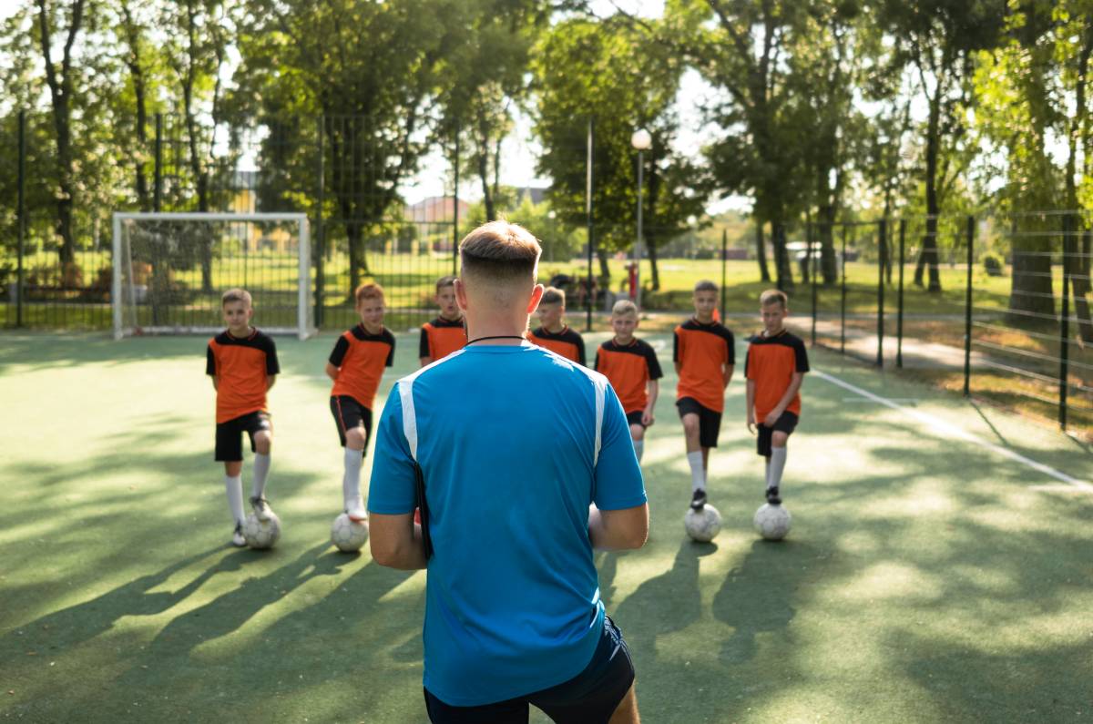 El Dr. Simi impulsando el deporte y el desarrollo social