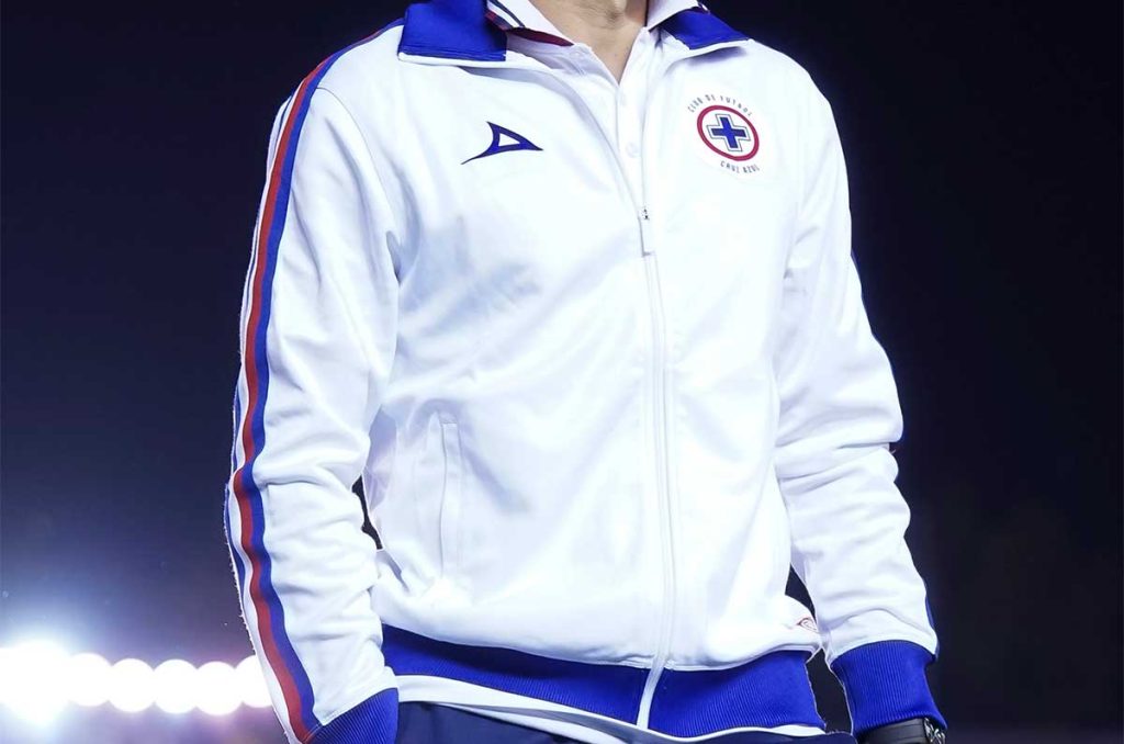 El primer extranjero que saldrá de Cruz Azul en 2026