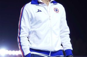 El primer extranjero que saldrá de Cruz Azul en 2026