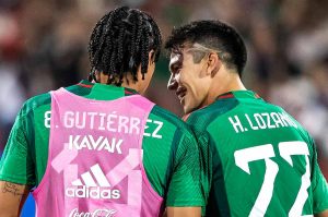 Erick Gutiérrez y Chucky Lozano apuntan a reunirse