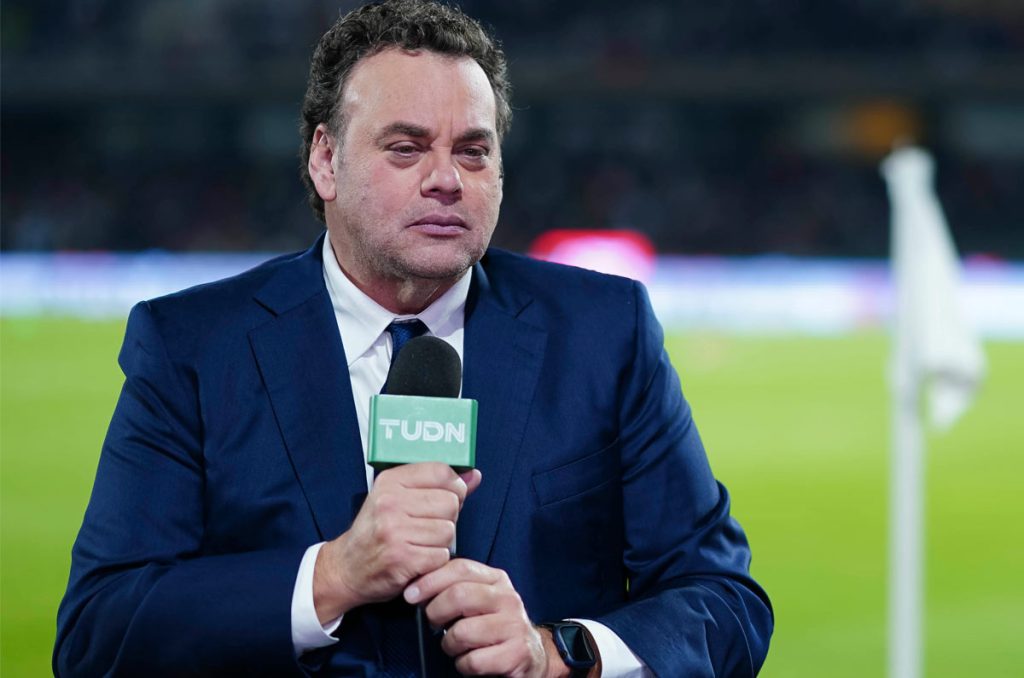 Parece que David Faitelson en TUDN se embolsa una buena cantidad de dinero