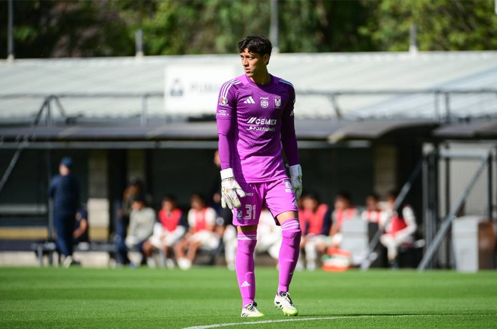 Fernando Tapia, nuevo guardameta de las Águilas del América para el torneo Clausura 2026