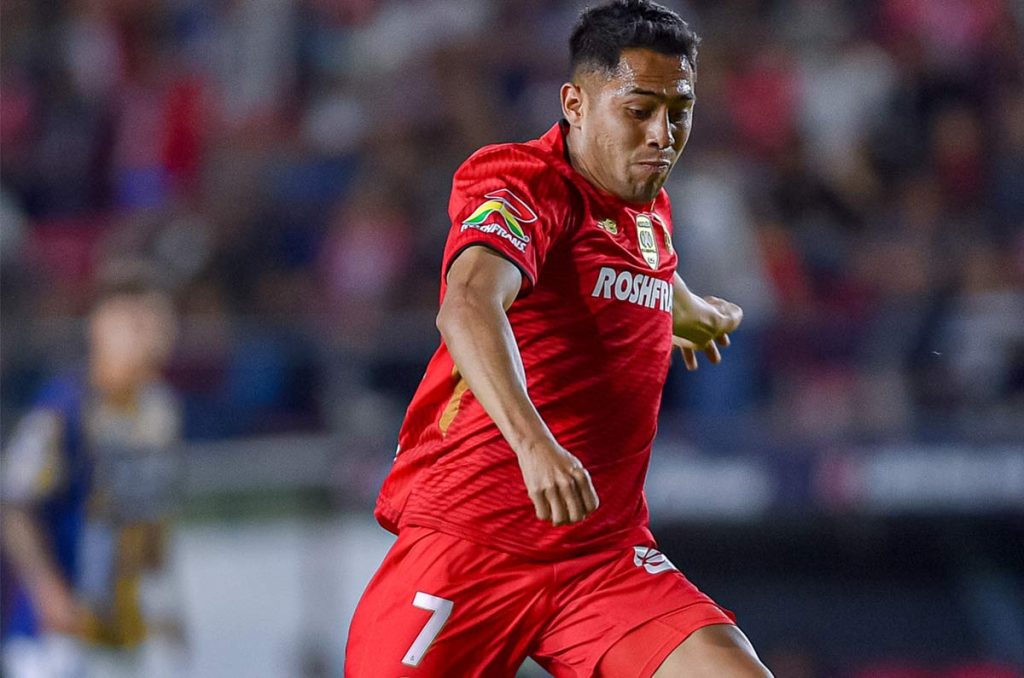 Juan Pablo Domínguez se va de Toluca para jugar con León