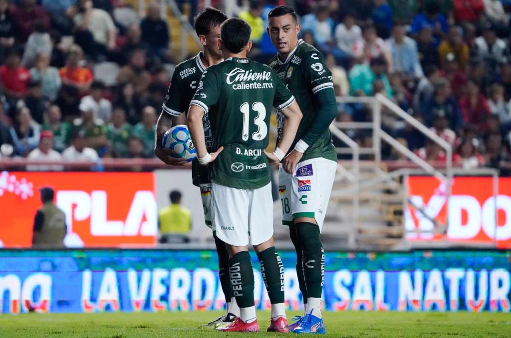 León, una máquina para fichar con pocos resultados