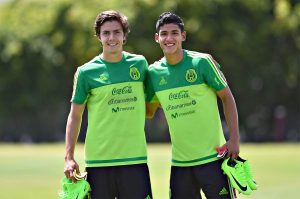 Los salarios de Uriel Antuna y Sebastián Córdova