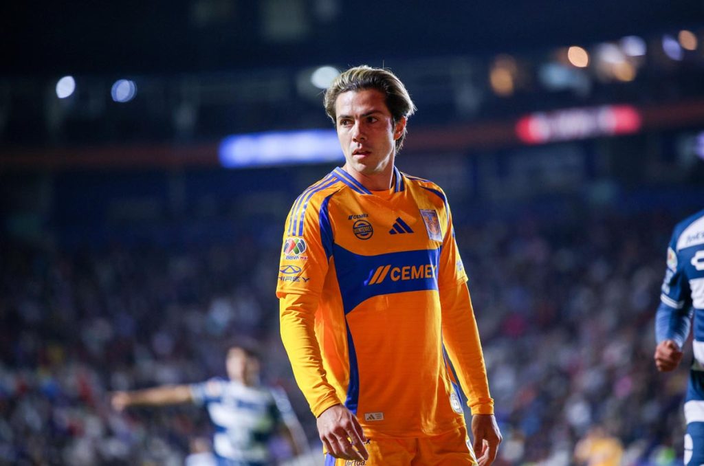 Sebastián Córdova también está en la mira de Pumas