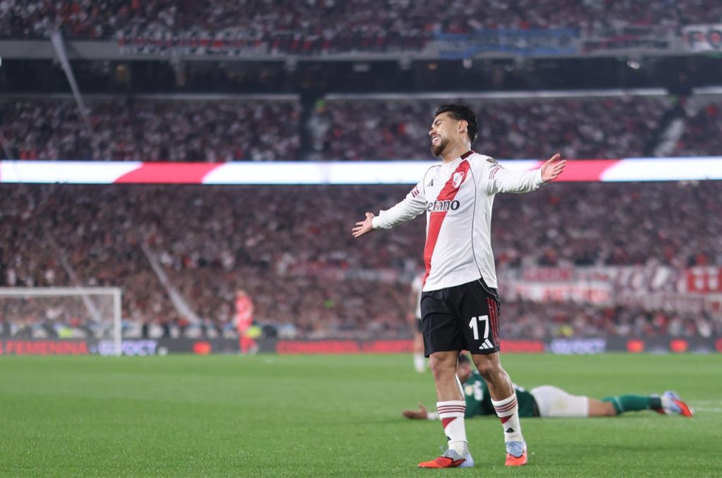 Rayados de Monterrey busca a los nuevos Sergio Ramos y Héctor Moreno