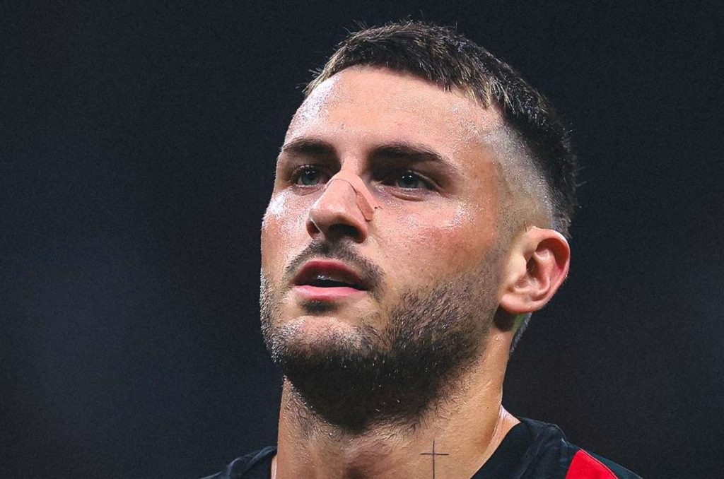 Rafaela Pimenta se niega a la salida de Santiago Giménez del Milan