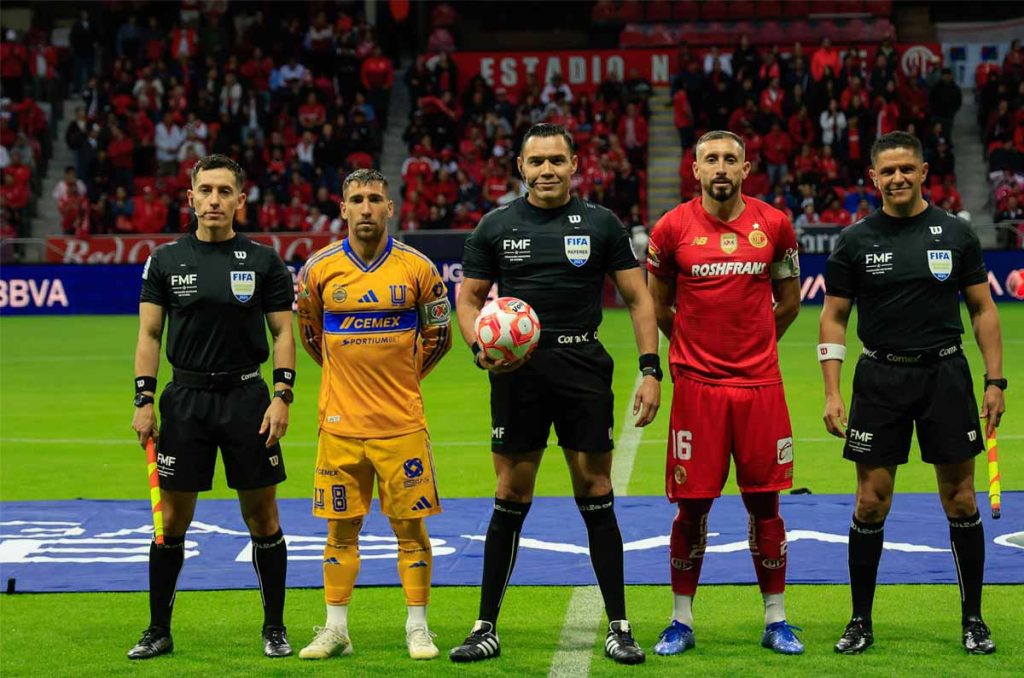 Tigres vs Toluca se enfrentan por la Gran Final de ida en el torneo Apertura 2025 de la Liga MX
