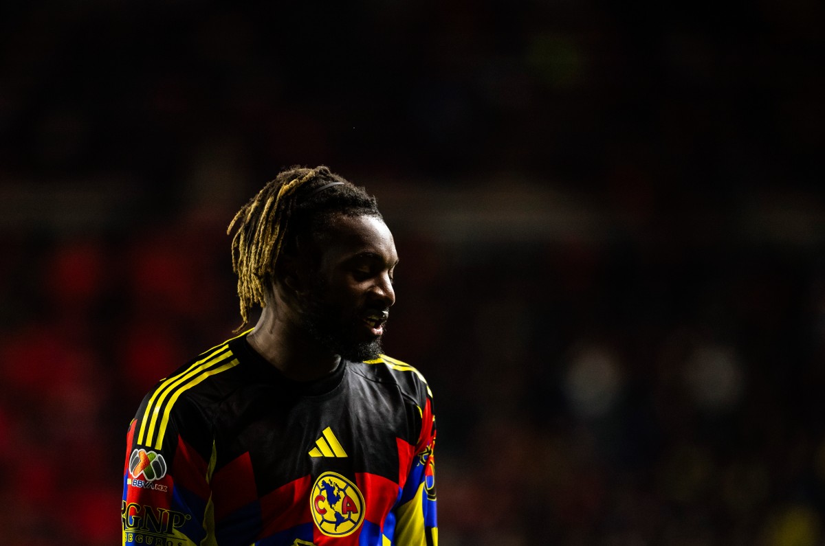 Allan Saint-Maximin fuera del América
