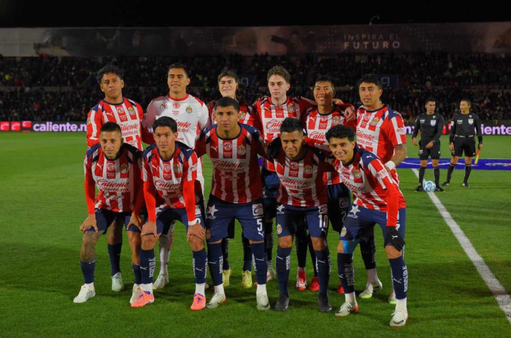 Última vez que Chivas tuvo arranque positivo 0