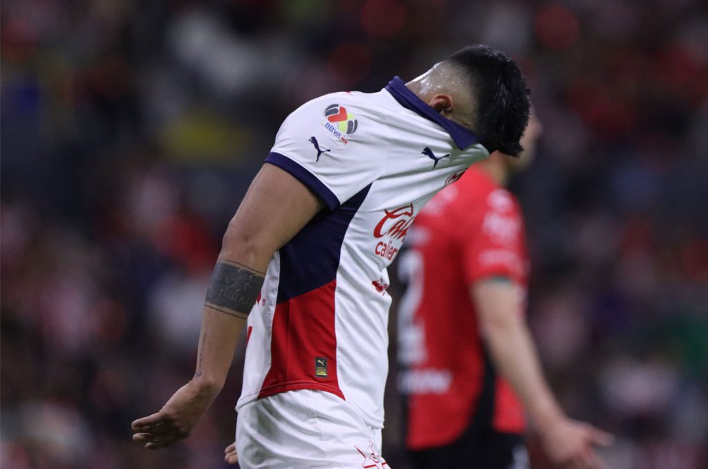 Chivas podría quedarse con Alan Pulido y Erick Gutiérrez