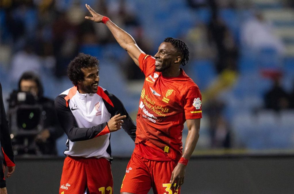 Julián Quiñones se habría ofrecido al Flamengo