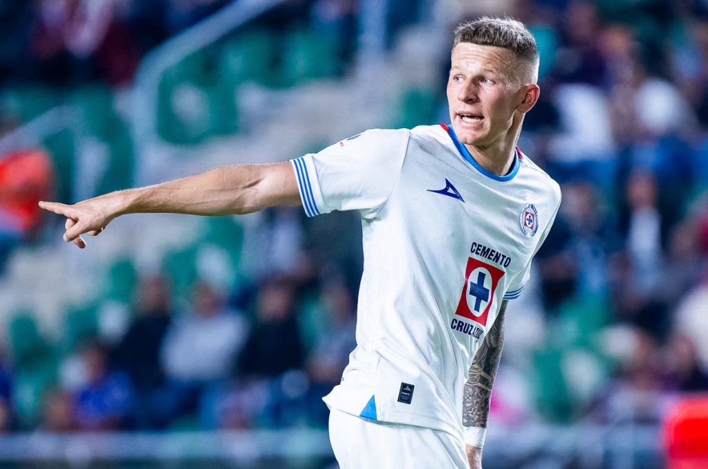 Cruz Azul por fin tendría los 10 millones de Mateusz Bogusz