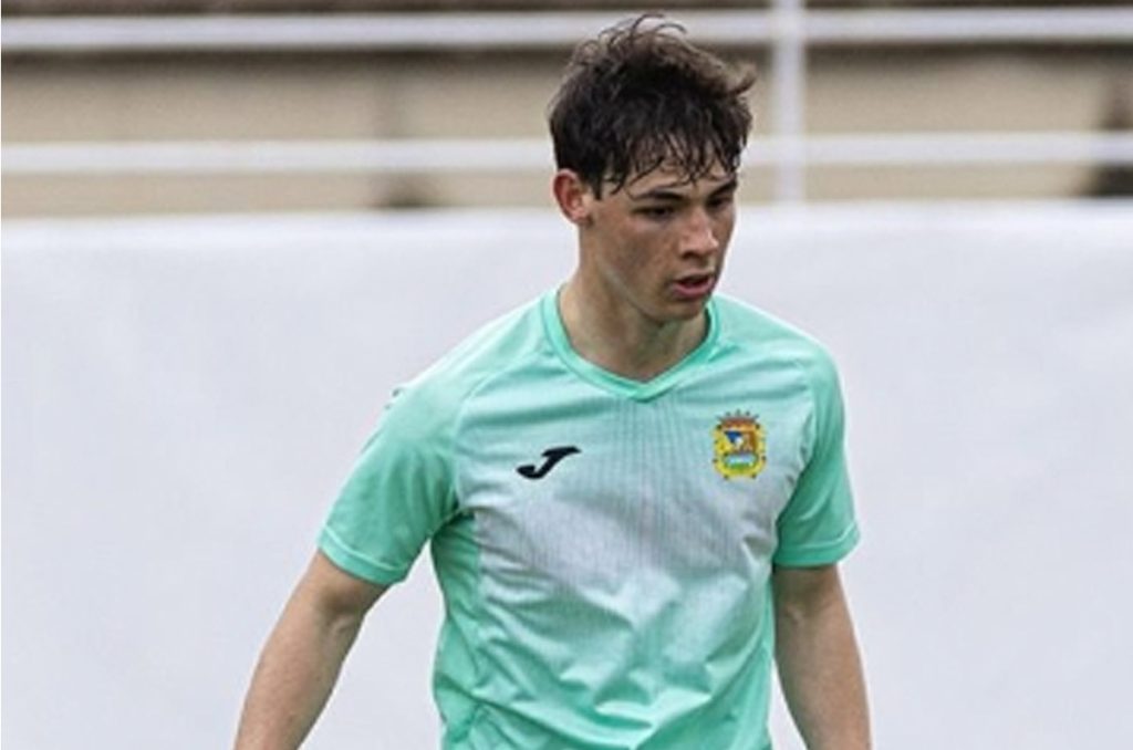 Mikel González entrena con Gallos de Querétaro