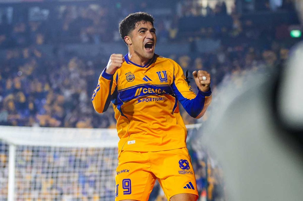 Nico Ibáñez no entra en planes de Tigres
