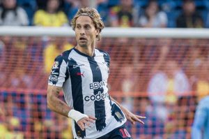 SERGIO CANALES: RENOVACIÓN EN PUERTA