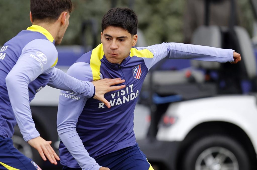 Obed Vargas ya entrena con el Atlético de Madrid