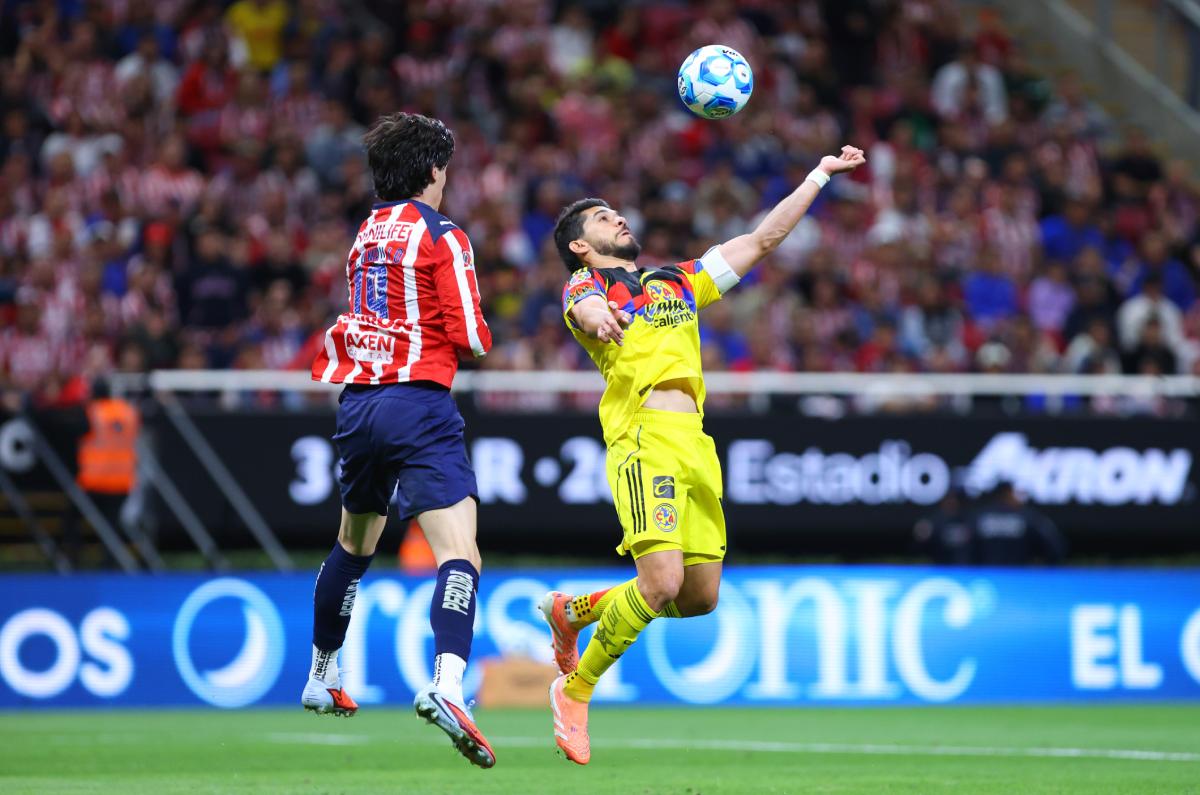 ¿Se acabó la fe en Jardine? Henry Martín y el dardo a su DT tras la derrota ante Chivas